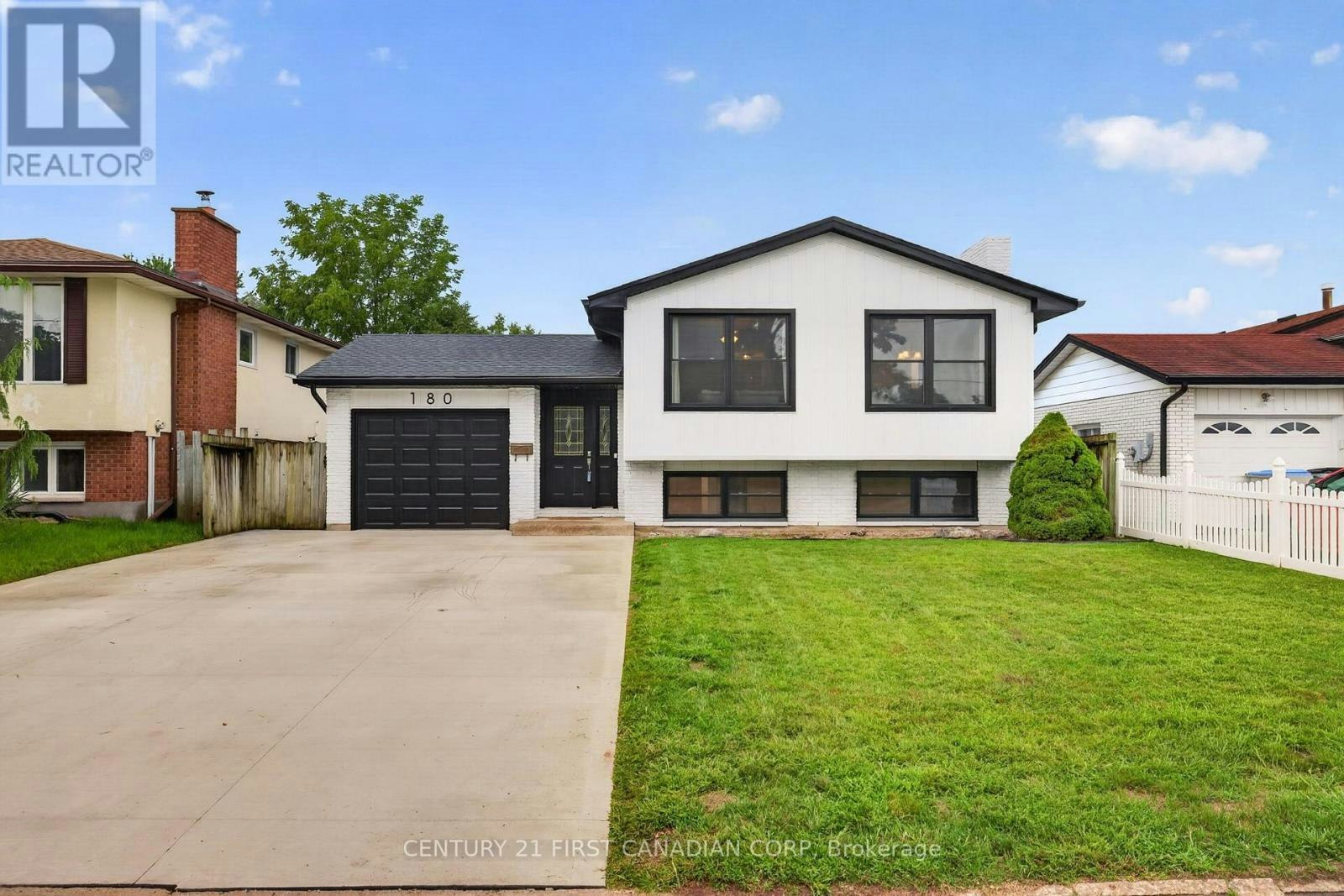 180 Park Street, Strathroy, ON, N7G 3V9