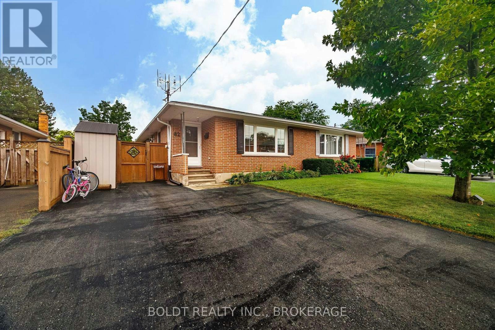 82 Wildwood Road, St. Catharines, ON, L2M 1C8