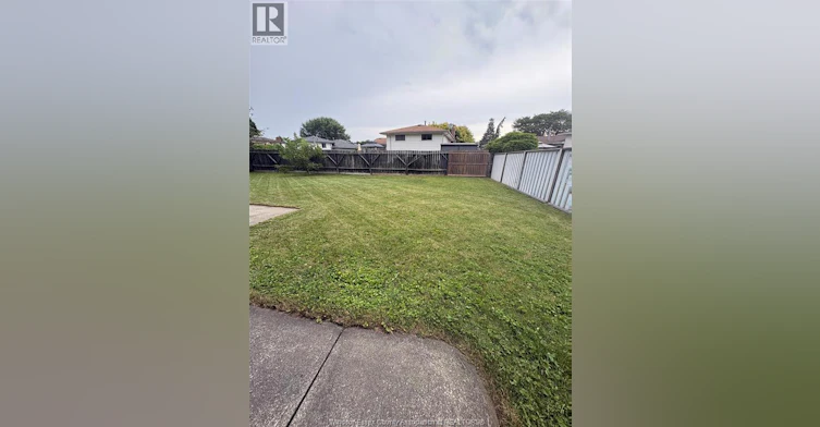 12102 Evergreen Drive, Tecumseh, ON, N8N 1G9 - 6
