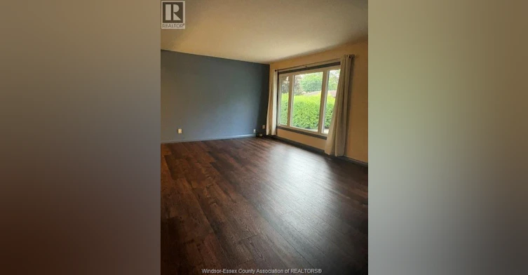 12102 Evergreen Drive, Tecumseh, ON, N8N 1G9 - 18