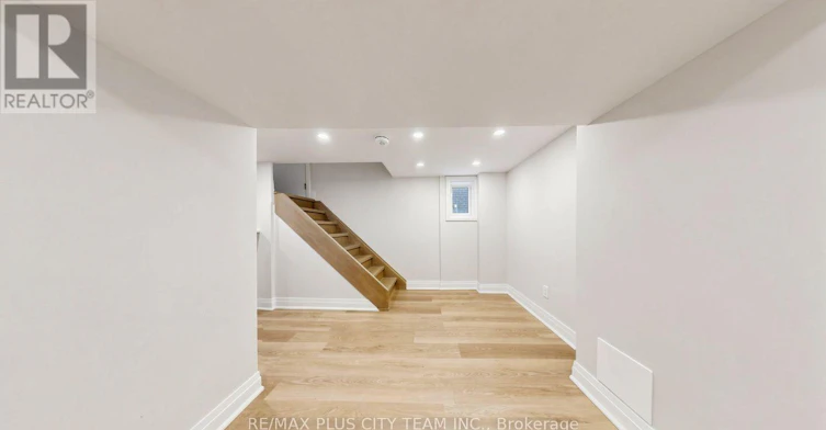 BSMT-9 Lesmount Avenue, Toronto, ON, M4J 3V5 - 7