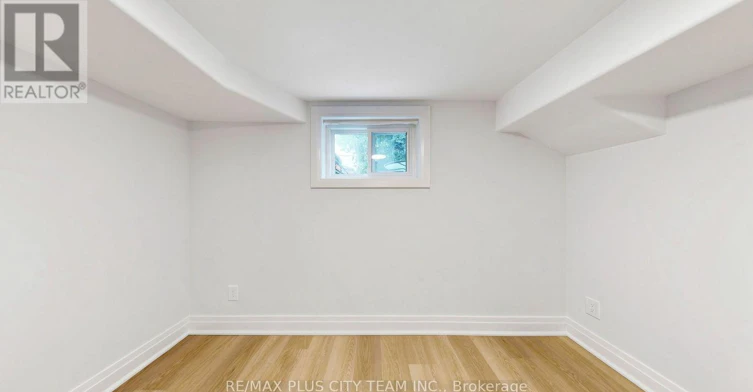 BSMT-9 Lesmount Avenue, Toronto, ON, M4J 3V5 - 17