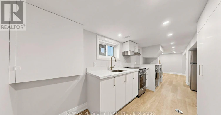 BSMT-9 Lesmount Avenue, Toronto, ON, M4J 3V5 - 12