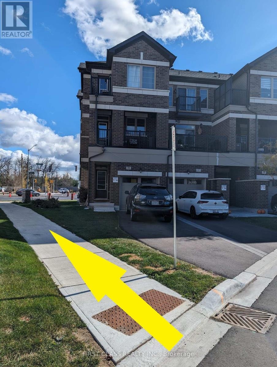 656 Copper Creek Drive, Markham, ON, L6B 1R2 - 2