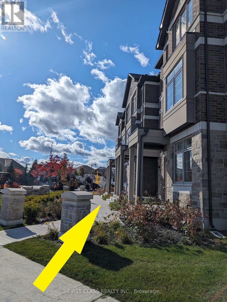 656 Copper Creek Drive, Markham, ON, L6B 1R2 - 3