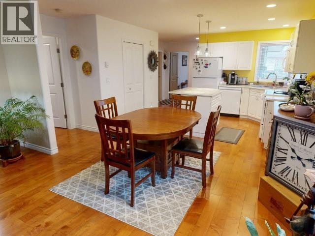 24-4415 Manson Avenue, Powell River, BC, V8A 0A5 - 6
