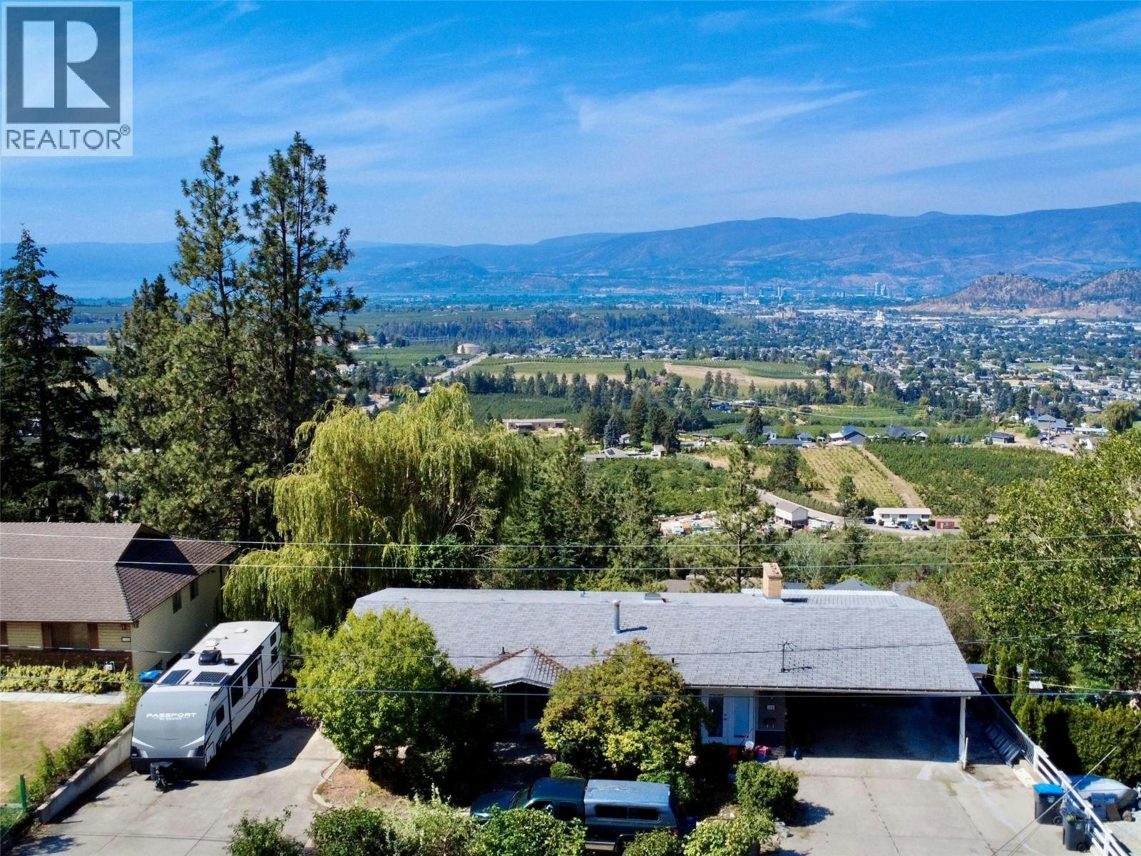 1030 Toovey Road, Kelowna, BC, V1X 6R1