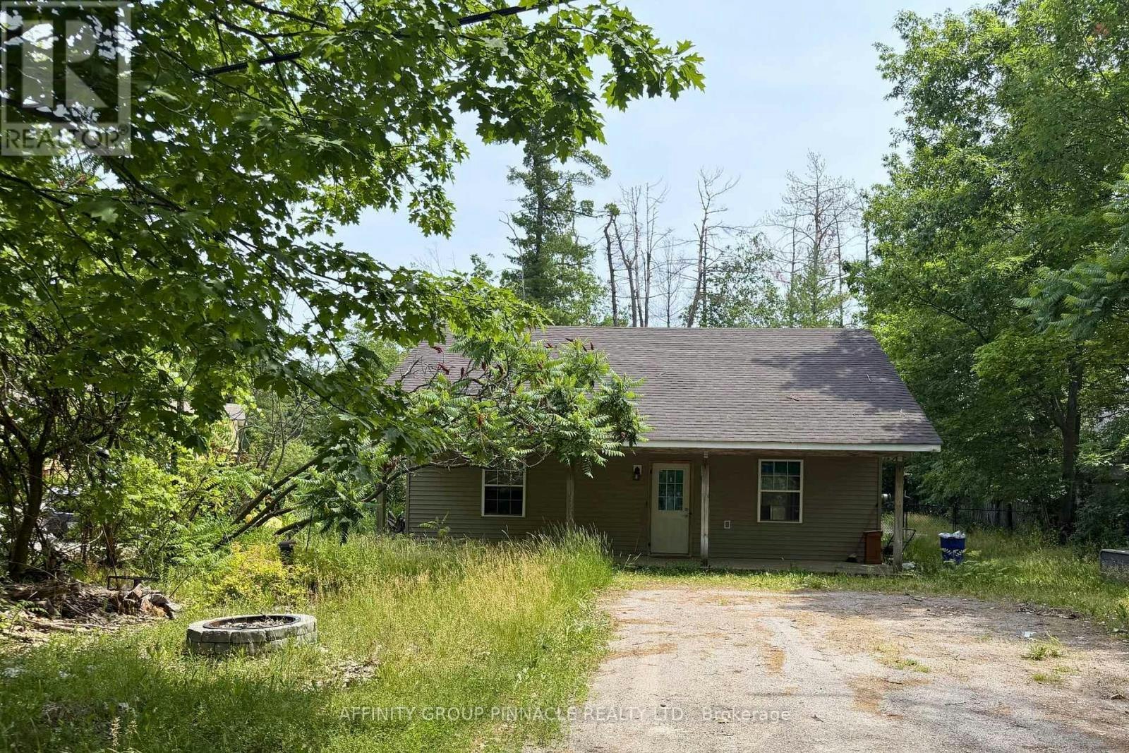 2 Oakwood Drive, Kawartha Lakes, ON, K0M 1N0