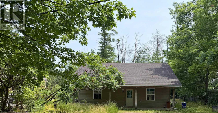 2 Oakwood Drive, Kawartha Lakes, ON, K0M 1N0