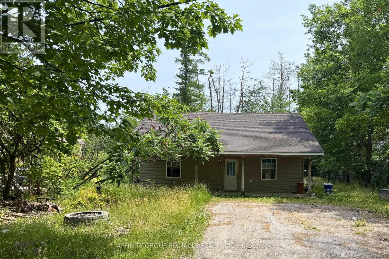 2 Oakwood Drive, Kawartha Lakes, ON, K0M 1N0
