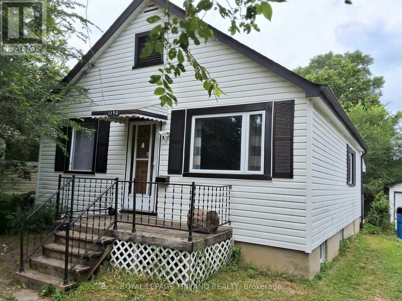 1190 Huron Street, London, ON, N5Y 4K8