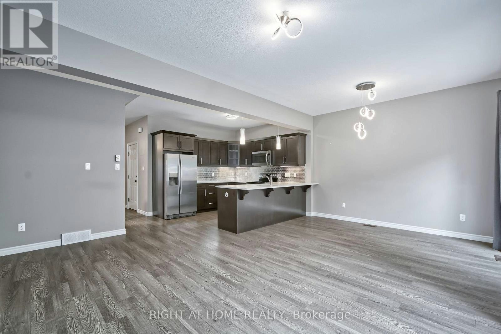 97-1924 Cedarhollow Boulevard, London, ON, N5X 0K3 - 11