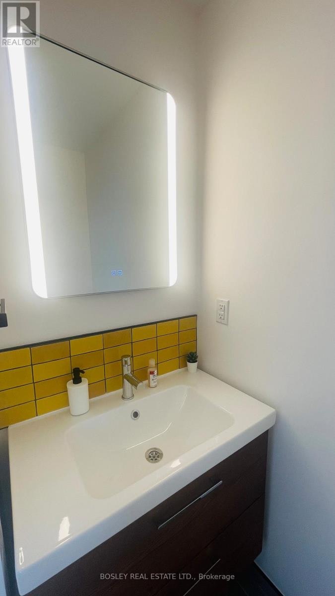 UPPER-317 O'connor Drive, Toronto, ON, M4J 2V1 - 15