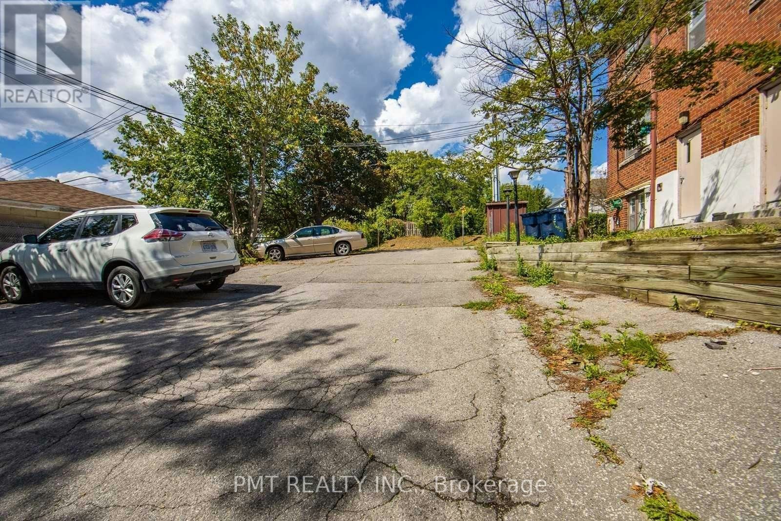 6-58 Leyton Avenue, Toronto, ON, M1L 3T7 - 12