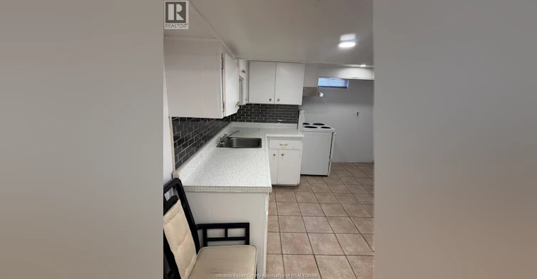 LOWER LEVEL-3190 Academy Drive, Windsor, ON, N9E 2H4 - 5