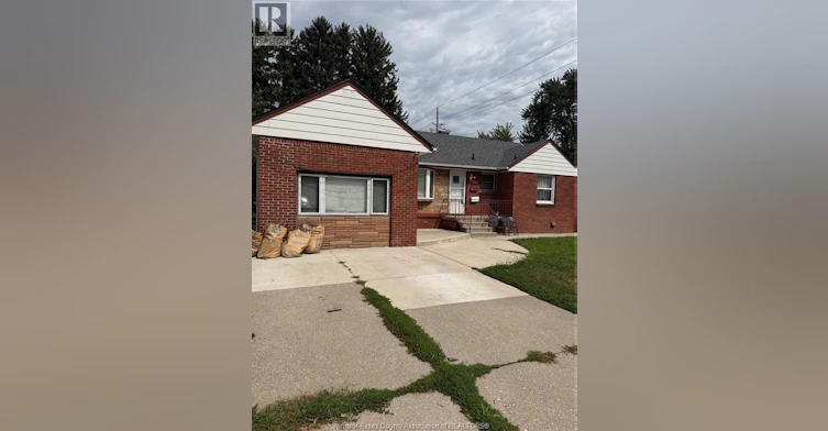 LOWER LEVEL-3190 Academy Drive, Windsor, ON, N9E 2H4