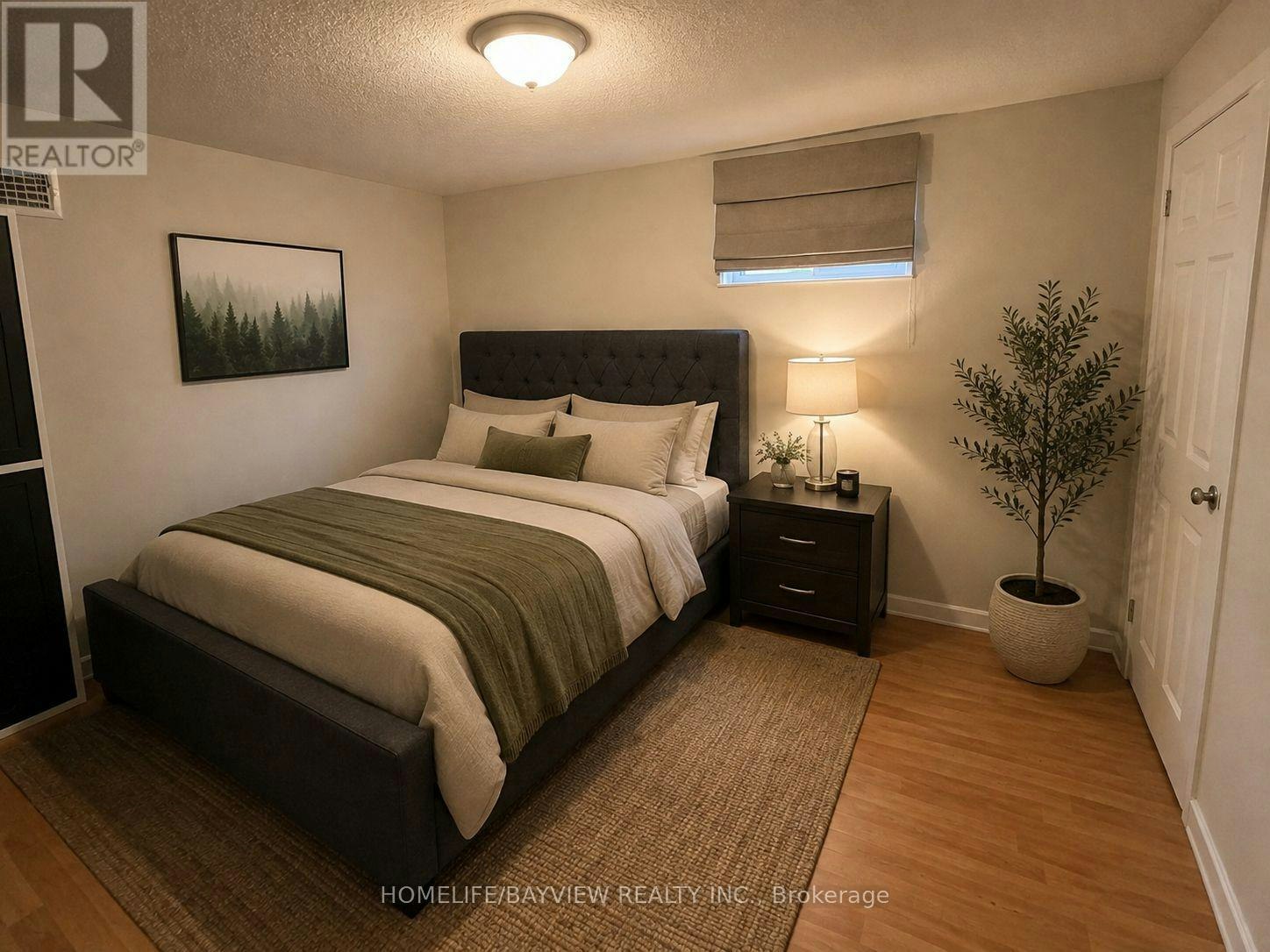 338 Lorne(lower Level Avenue, Newmarket, ON, L3Y 4K7 - 3