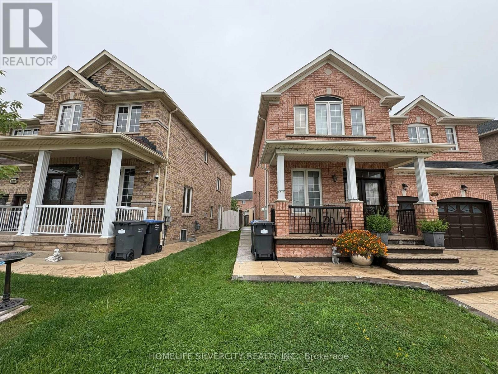 102 Earlsbridge Boulevard, Brampton, ON, L7A 3W7 - 2