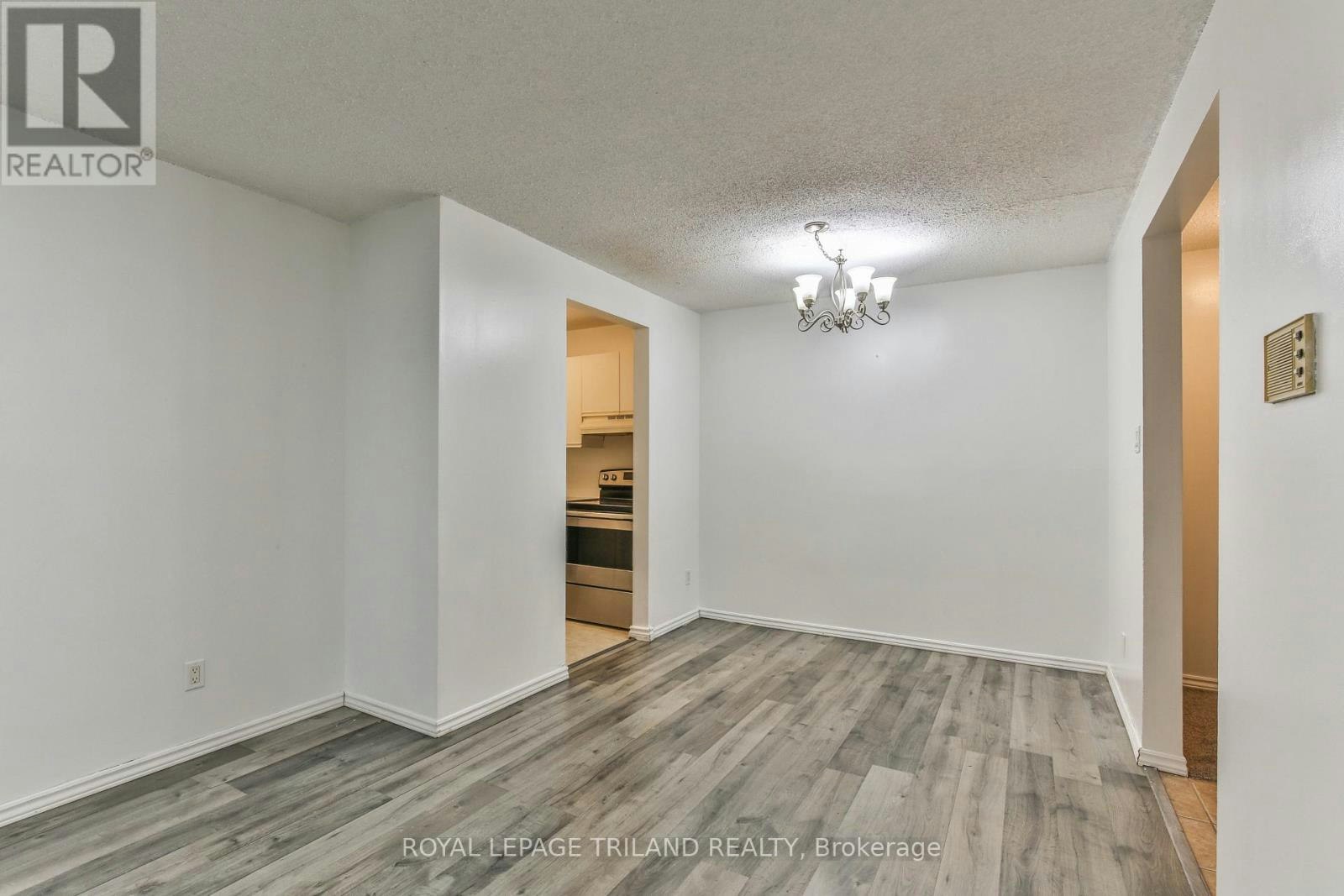 31-1096 Jalna Boulevard, London, ON, N6E 3B8 - 11