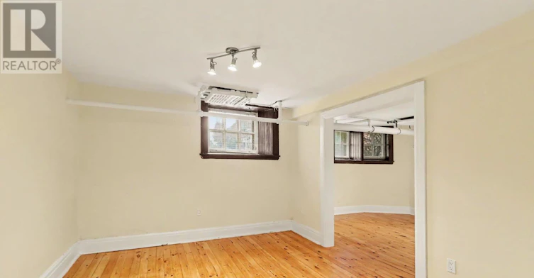 13-413 Elgin Street, Ottawa, ON, K2P 1N4 - 5
