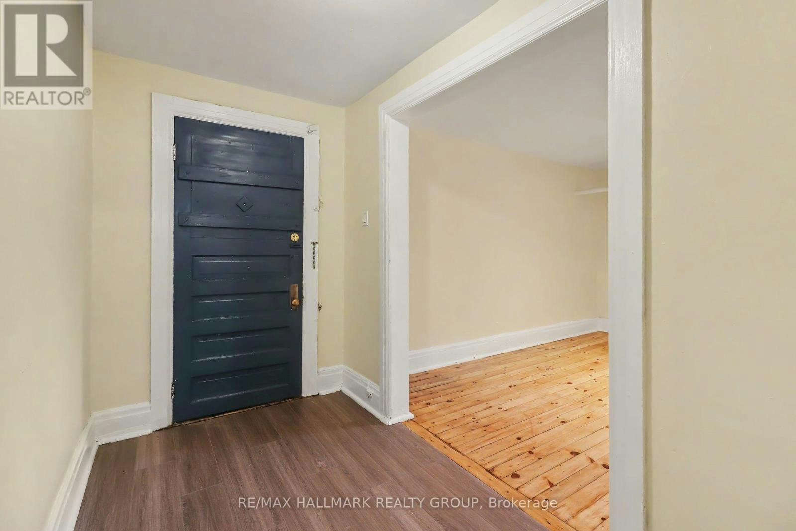 13-413 Elgin Street, Ottawa, ON, K2P 1N4 - 3