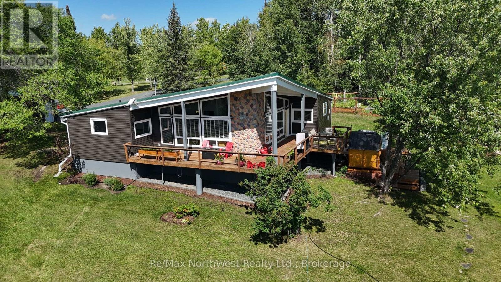 6 Chrustie Road, Kenora, ON, P0X 1C0