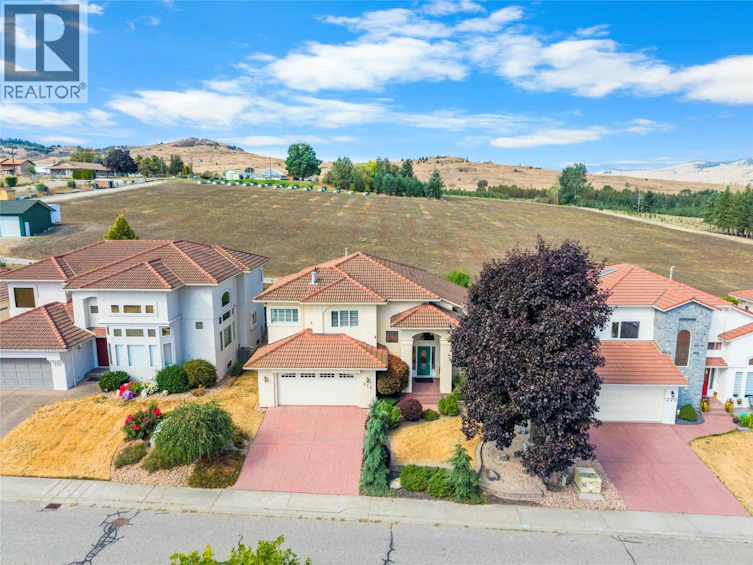 216 Country Estate Drive, Vernon, BC, V1B 2V2 - 2
