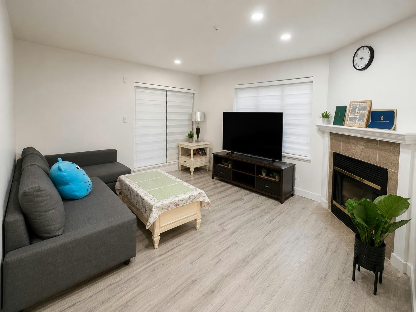 101-20288 54 Avenue, Langley, BC, V3A 3W3