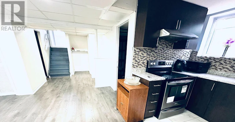 LOWER LEVEL-130 Earnscliffe Circle, Brampton, ON, L6T 2B5 - 12