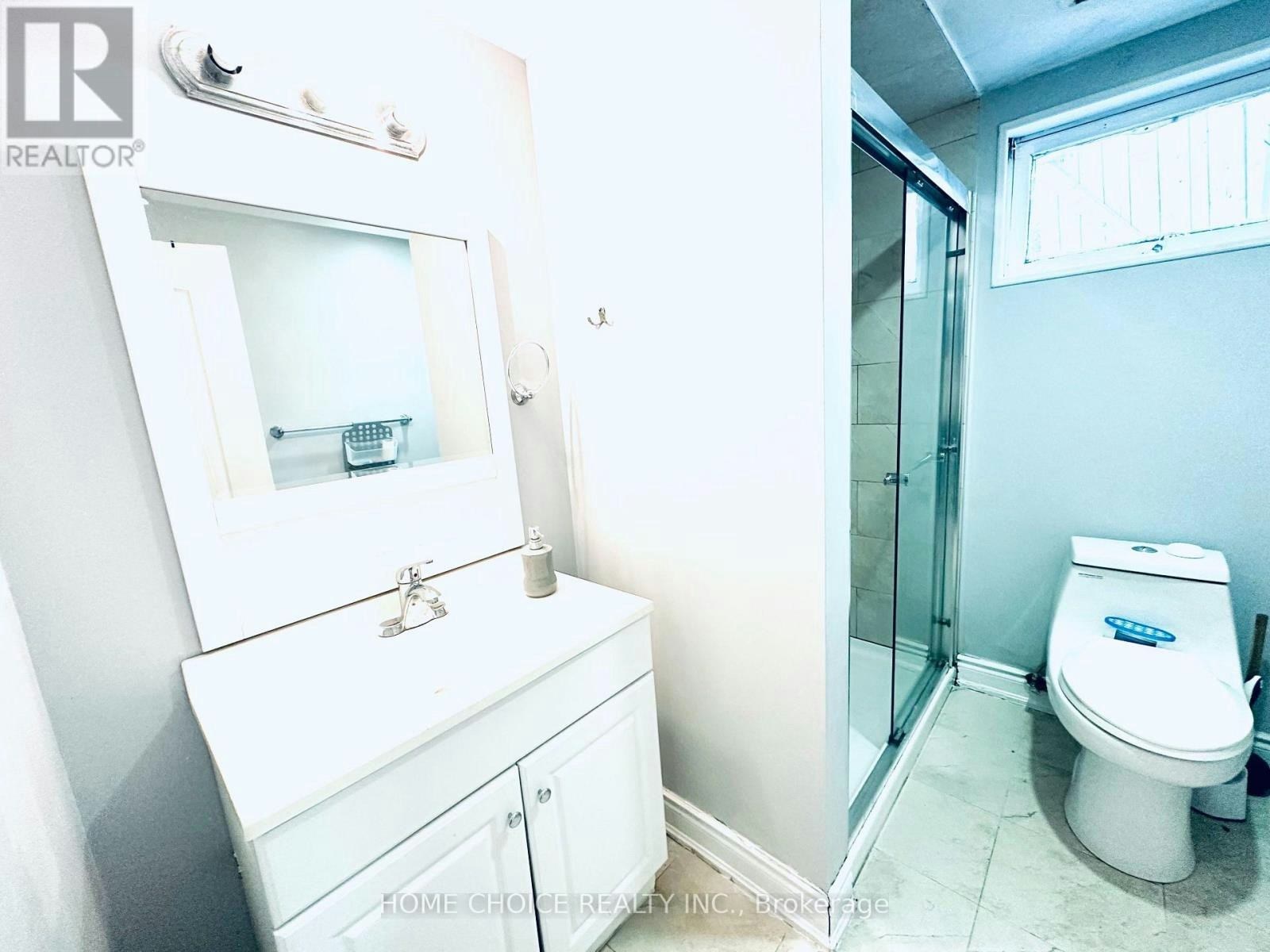 LOWER LEVEL-130 Earnscliffe Circle, Brampton, ON, L6T 2B5 - 16