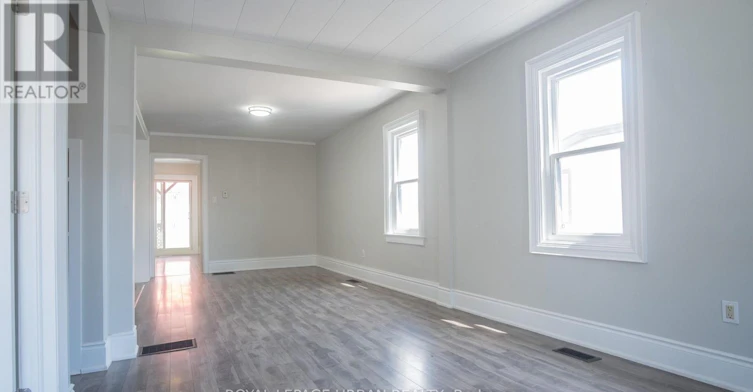 MAIN FLOOR-36 Welland Street, Welland, ON, L3B 4E4 - 4