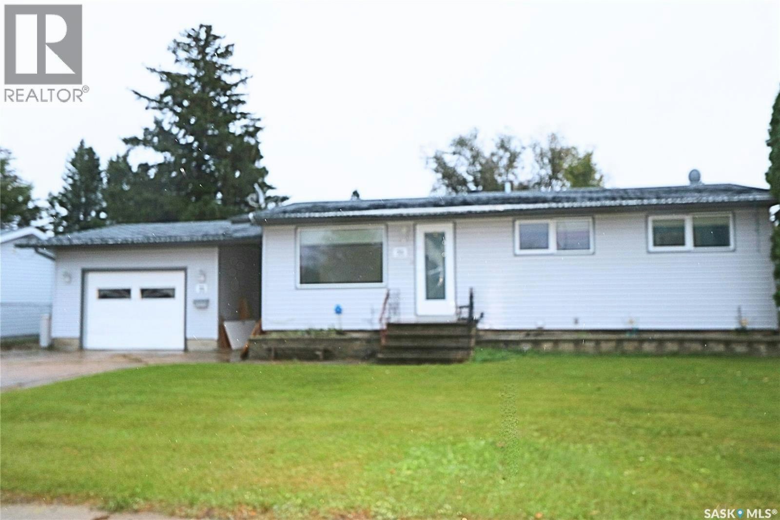 73 Canwood Crescent, Yorkton, SK, S3N 2T8