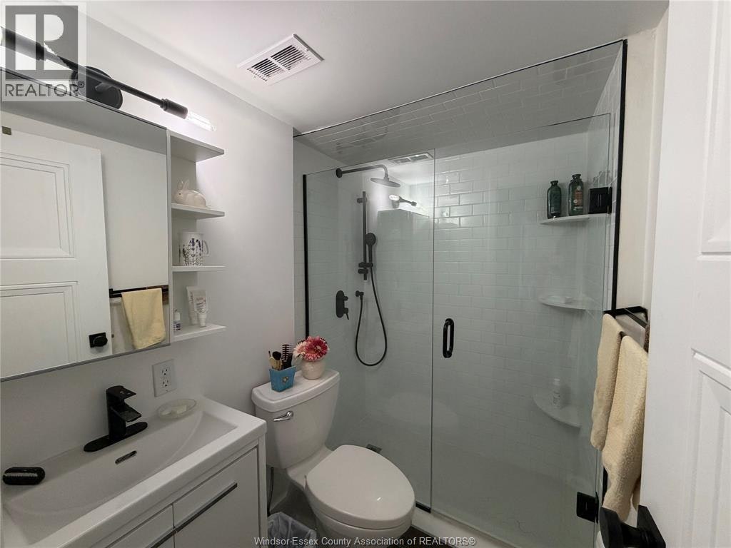 1415-111 Riverside Drive East, Windsor, ON, N9A 2S6 - 14