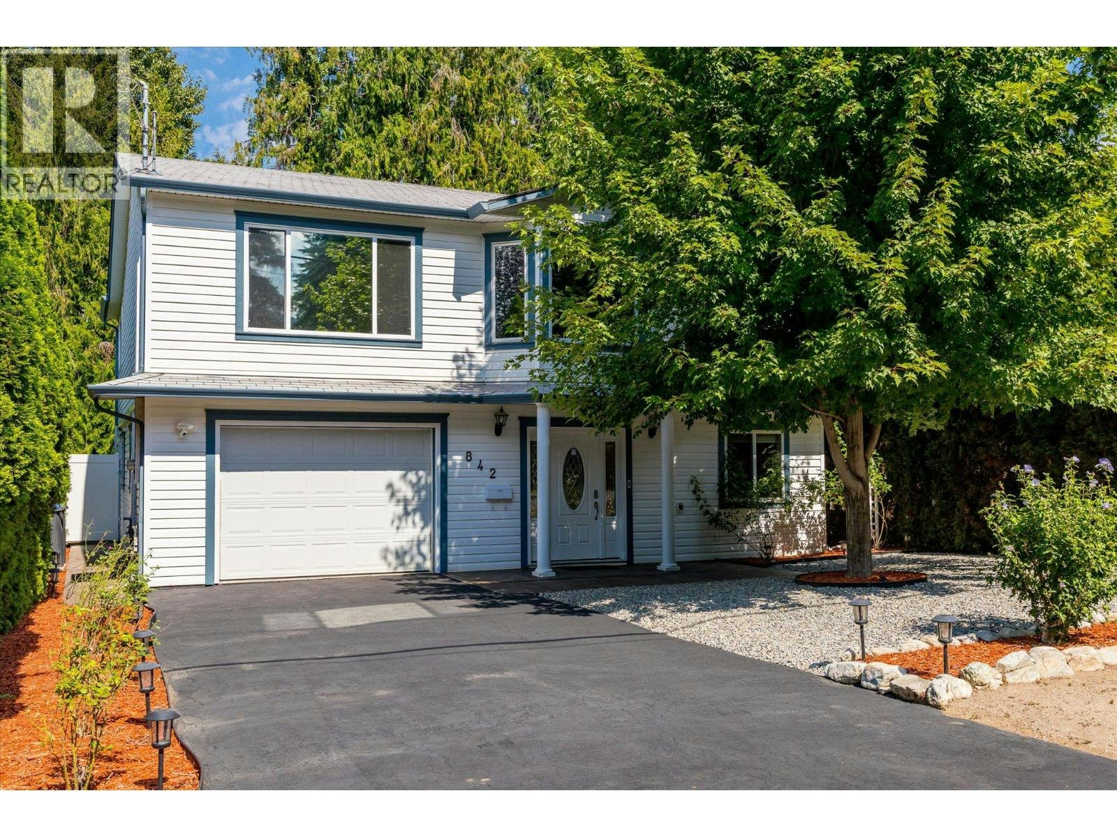 842 Raymer Road, Kelowna, BC, V1W 1J8
