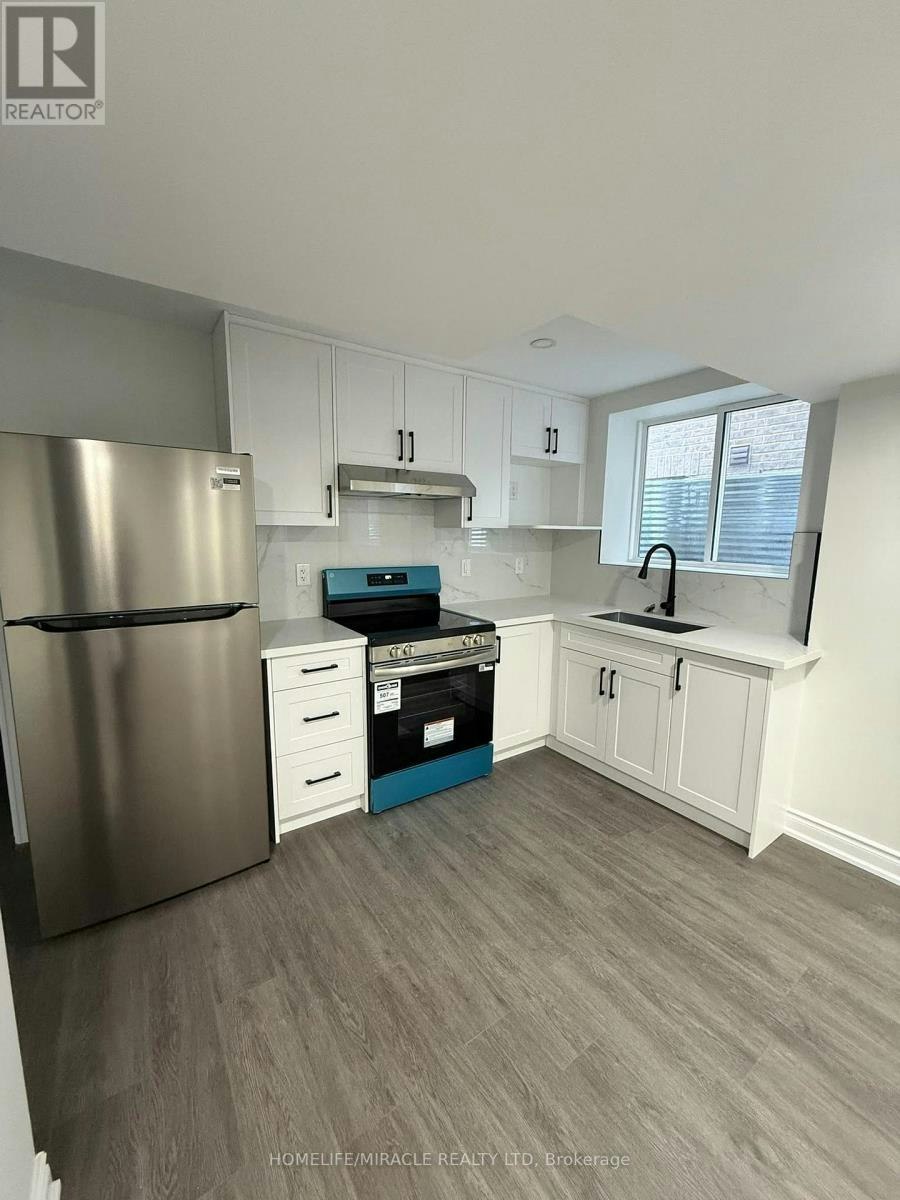 BSMT-24 Phoenix Boulevard, Barrie, ON, L9J 0P6