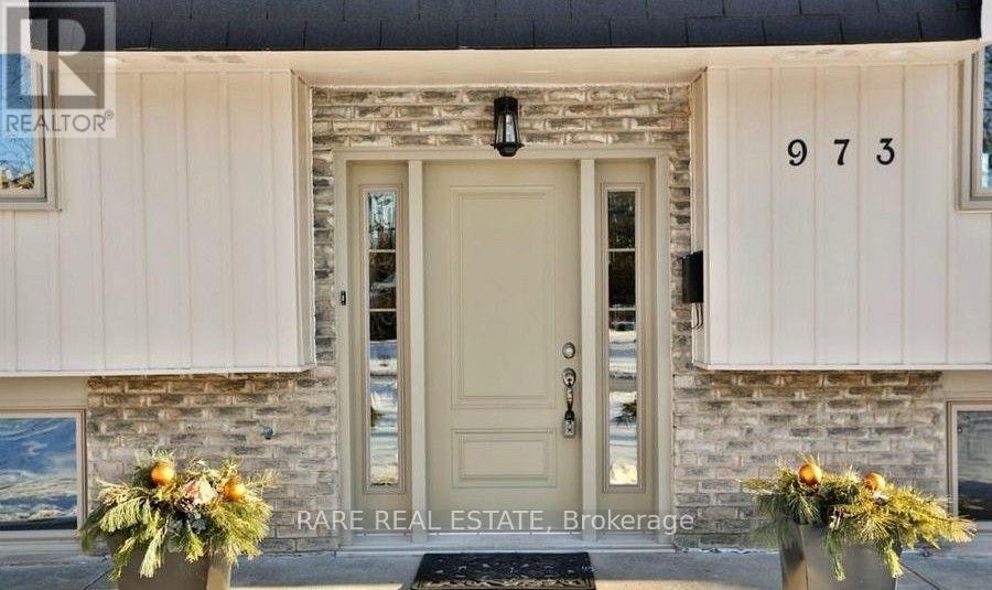 973 Falcon Boulevard N, Burlington, ON, L7T 3B8 - 3