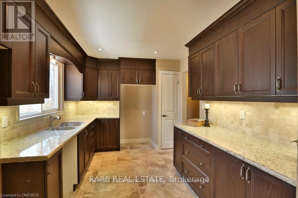 973 Falcon Boulevard N, Burlington, ON, L7T 3B8 - 5