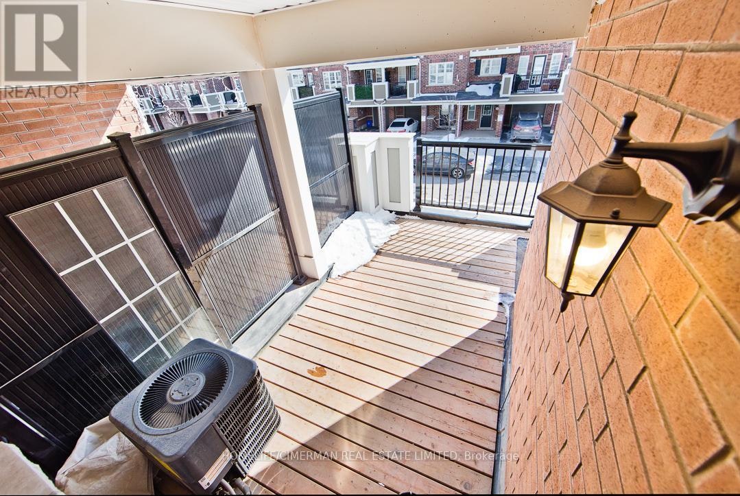 552 Buckeye Court, Milton, ON, L9E 1M2 - 10