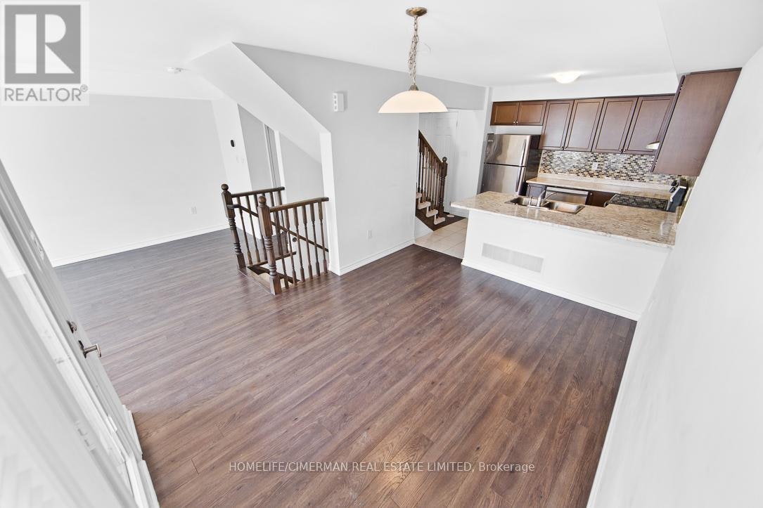 552 Buckeye Court, Milton, ON, L9E 1M2 - 7