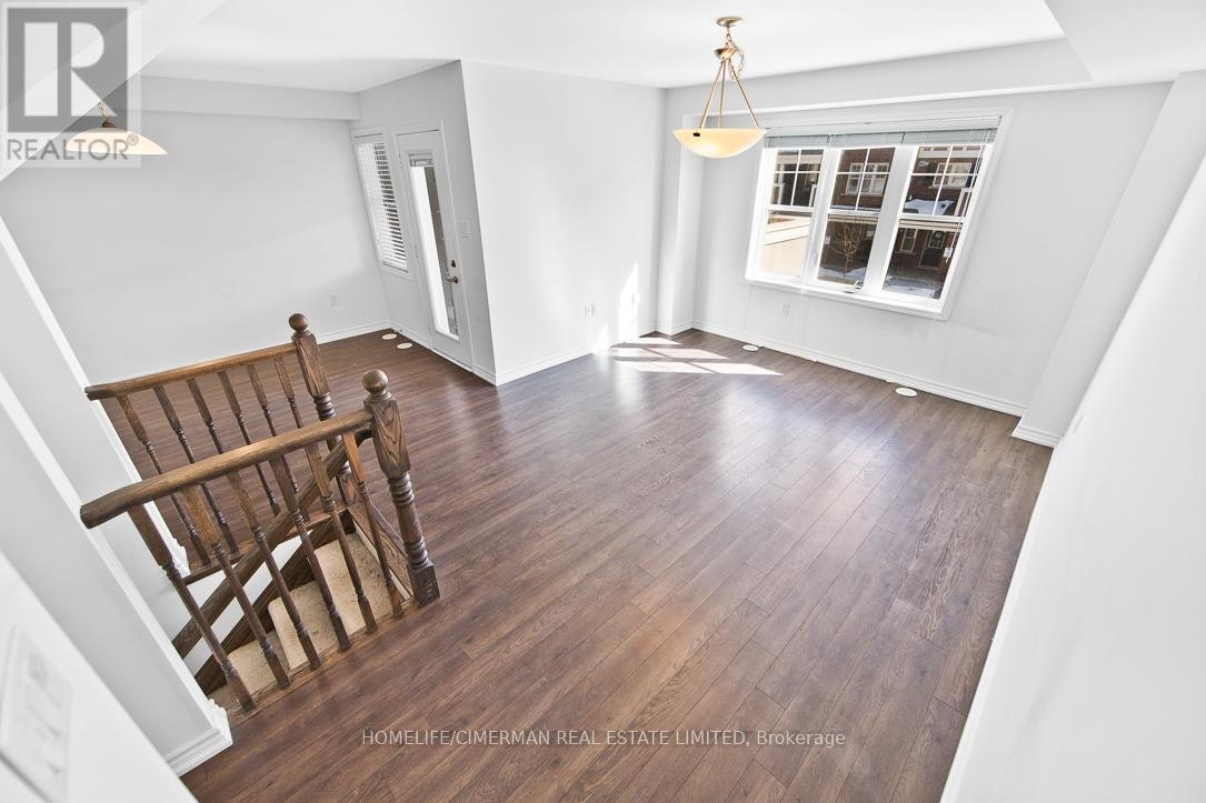 552 Buckeye Court, Milton, ON, L9E 1M2 - 4