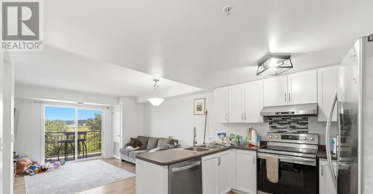 403-19 Waterford Drive, Guelph, ON, N1L 0J1 - 4