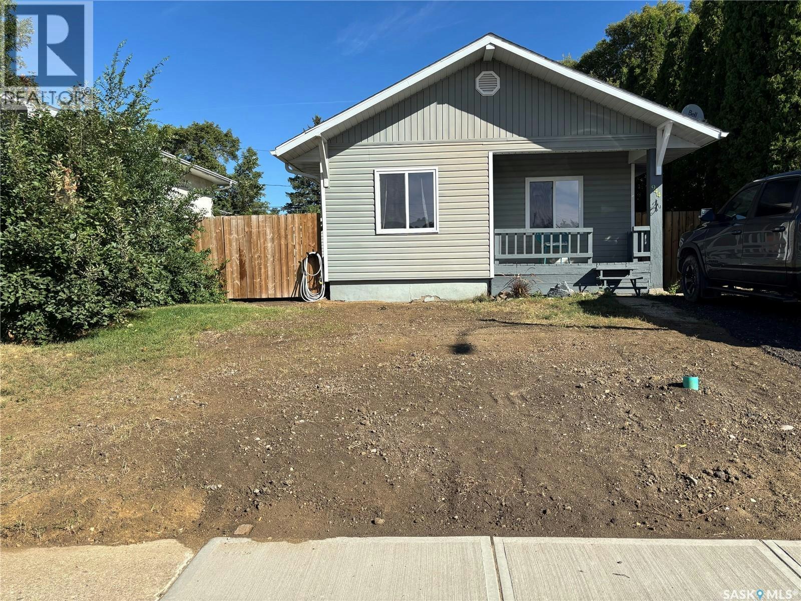 944 Brown Street, Moose Jaw, SK, S6H 2Z2