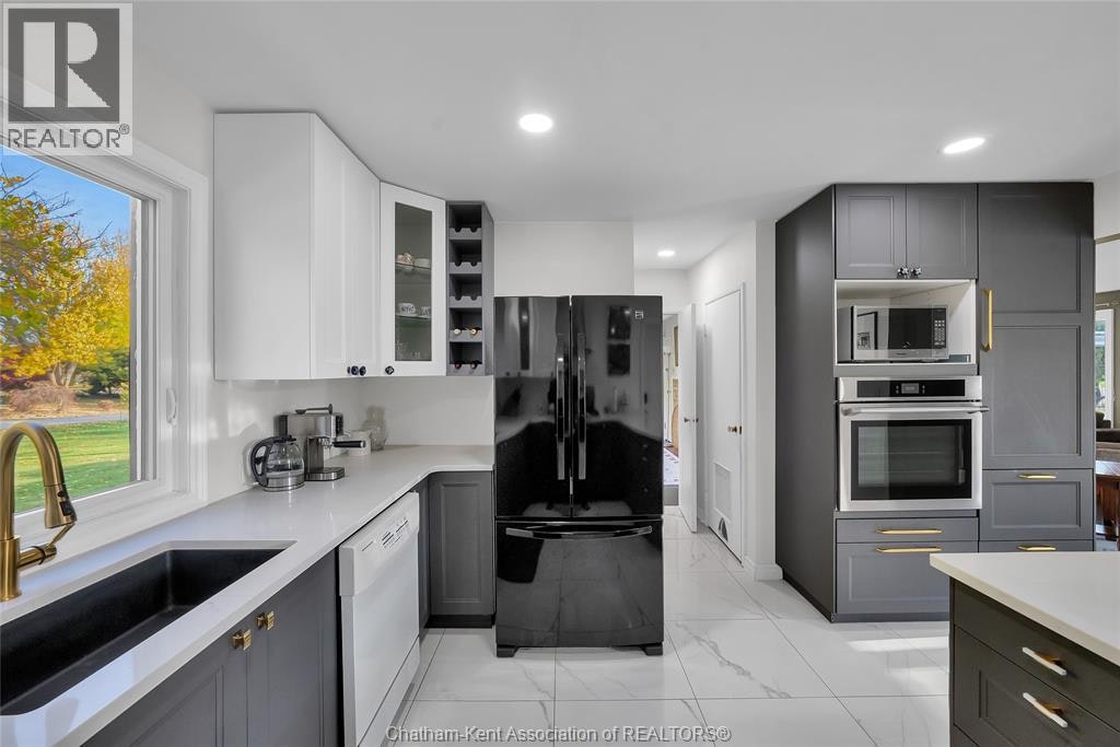 6 Devon Drive, Chatham-Kent, ON, N7M 4H3 - 23