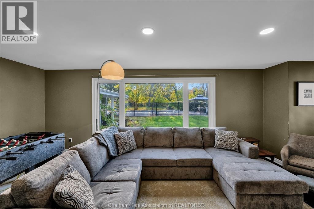 6 Devon Drive, Chatham-Kent, ON, N7M 4H3 - 14