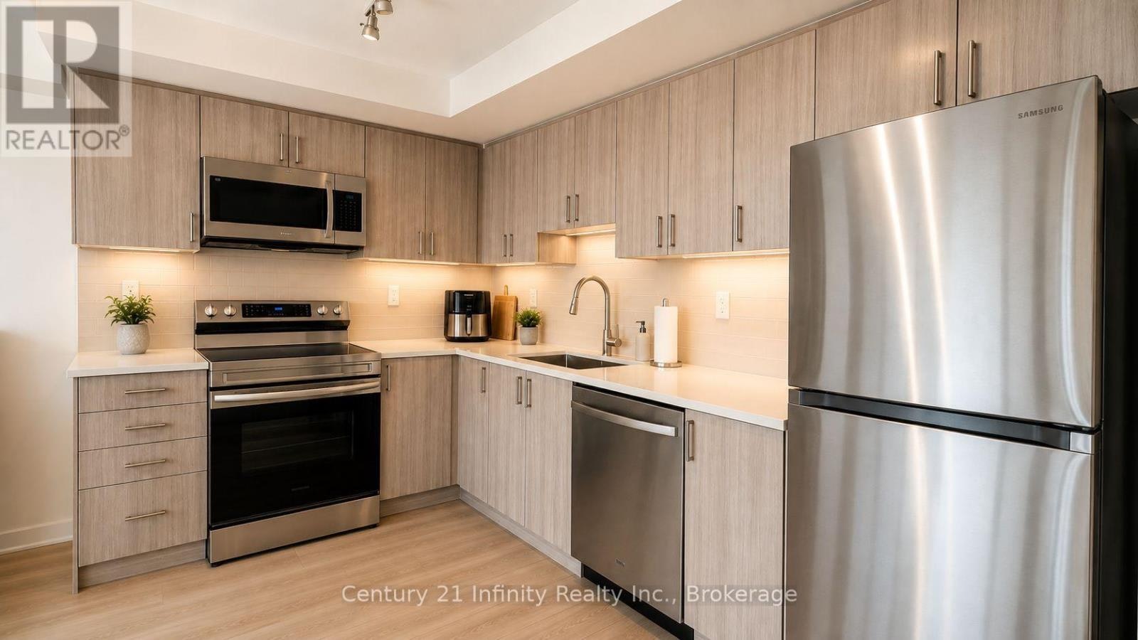 1911-1435 Celebration Drive, Pickering, ON, L1W 1L8 - 4