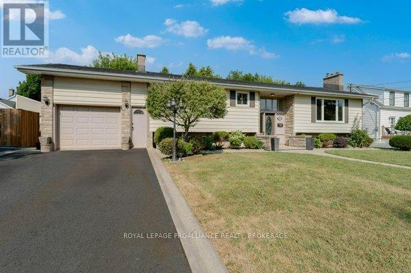 14 Baker Street, Kingston, ON, K7K 4Z3
