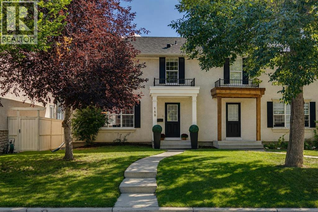 159 Somme Manor SW, Calgary, AB, T2T 6J3