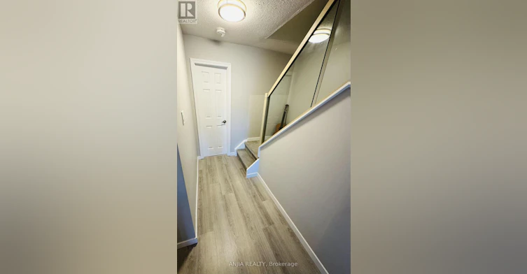 7 Purple Sageway, Toronto, ON, M2H 2Z6 - 5