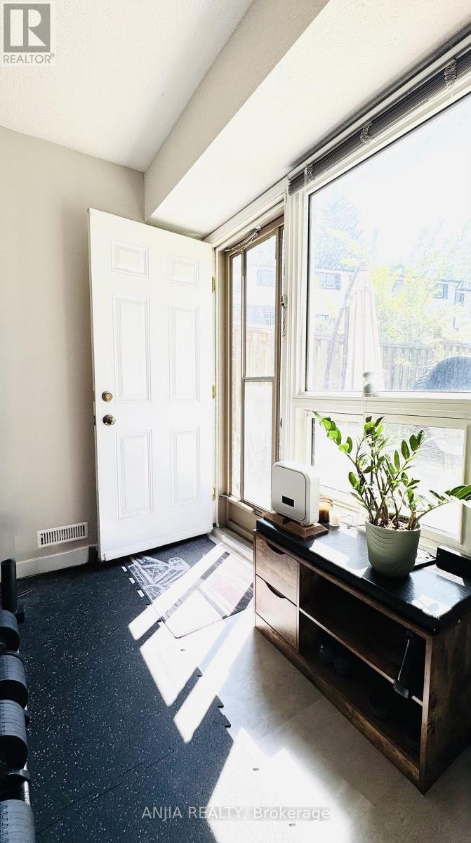 7 Purple Sageway, Toronto, ON, M2H 2Z6 - 32