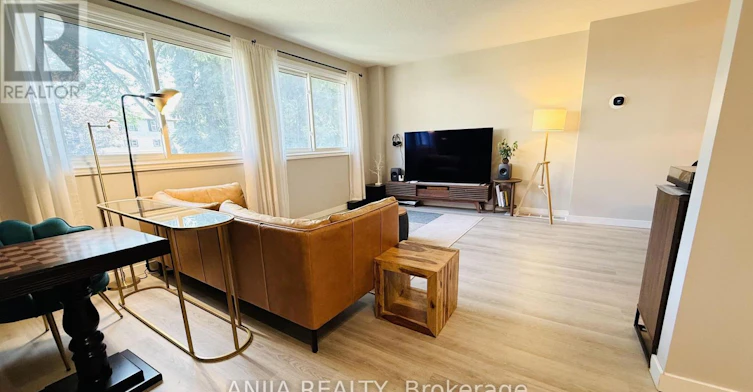 7 Purple Sageway, Toronto, ON, M2H 2Z6 - 10